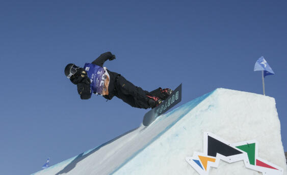 米兰冬奥会中国队创多个首次米兰冬奥中国队真的太争气了，拿下好几个历史首次，每一次