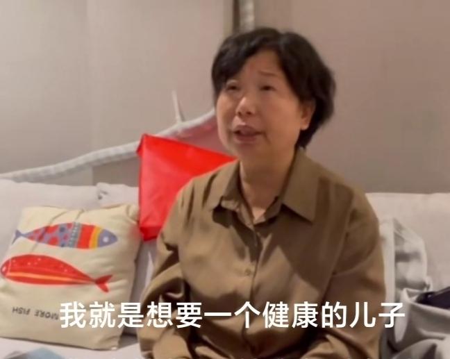 姚策到底怎么死的？他亲娘说是许妈姚爸“养S的”、是被网友“网暴S的”。他亲娘就是