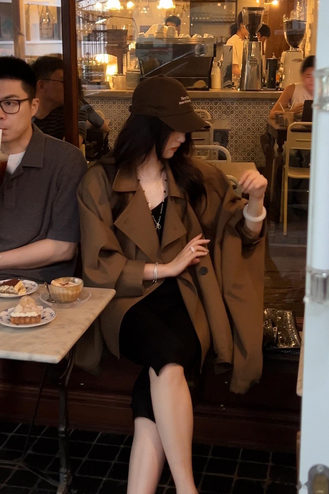 从冰美式到热拿铁需要多久周末快乐呀～☕️评论300请3位小姐妹喝咖啡！ 
