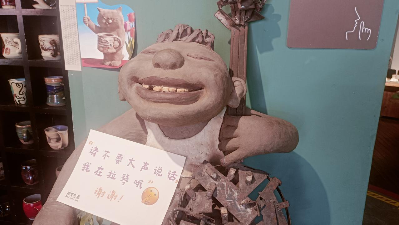 有人被骗是因为人傻钱多吗?说被骗是因为人傻钱多，这话真的太轻飘飘了。
浙江嘉兴那