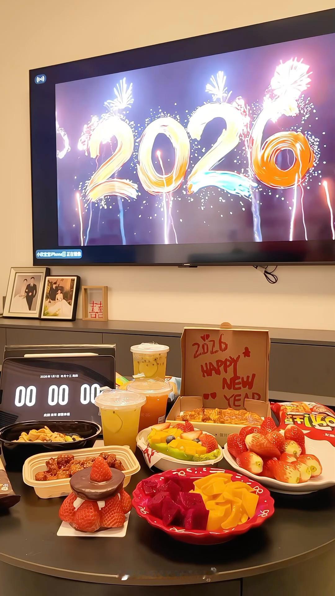 翻开𑊄0𑊄6的第一页✏️˶ ´⚰︎` ˵  ಣ 