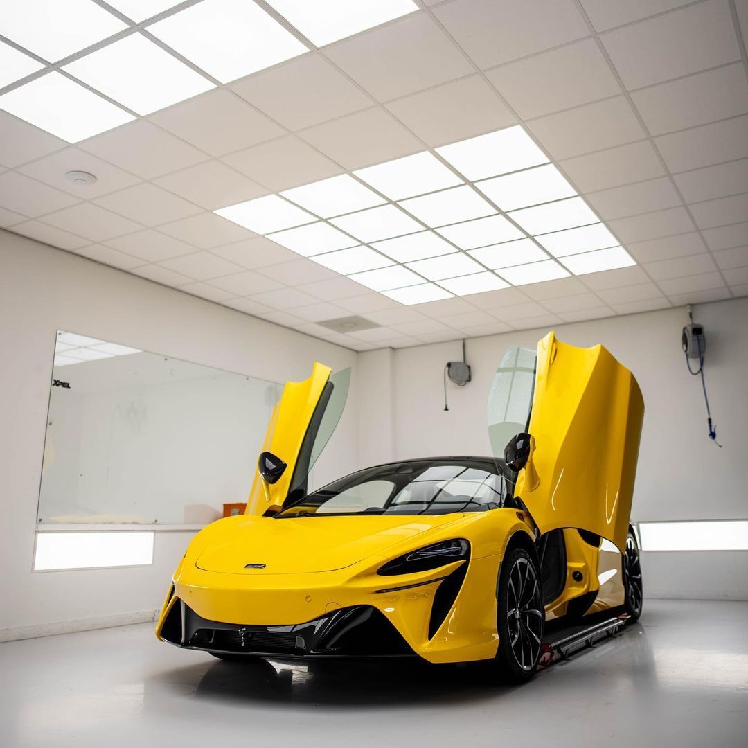 McLaren Artura is even hotter 💛#迈凯伦Artu