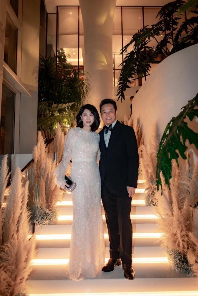 徐乃麟也是不老男神，当年琼瑶剧男主角，如今依然帅气。