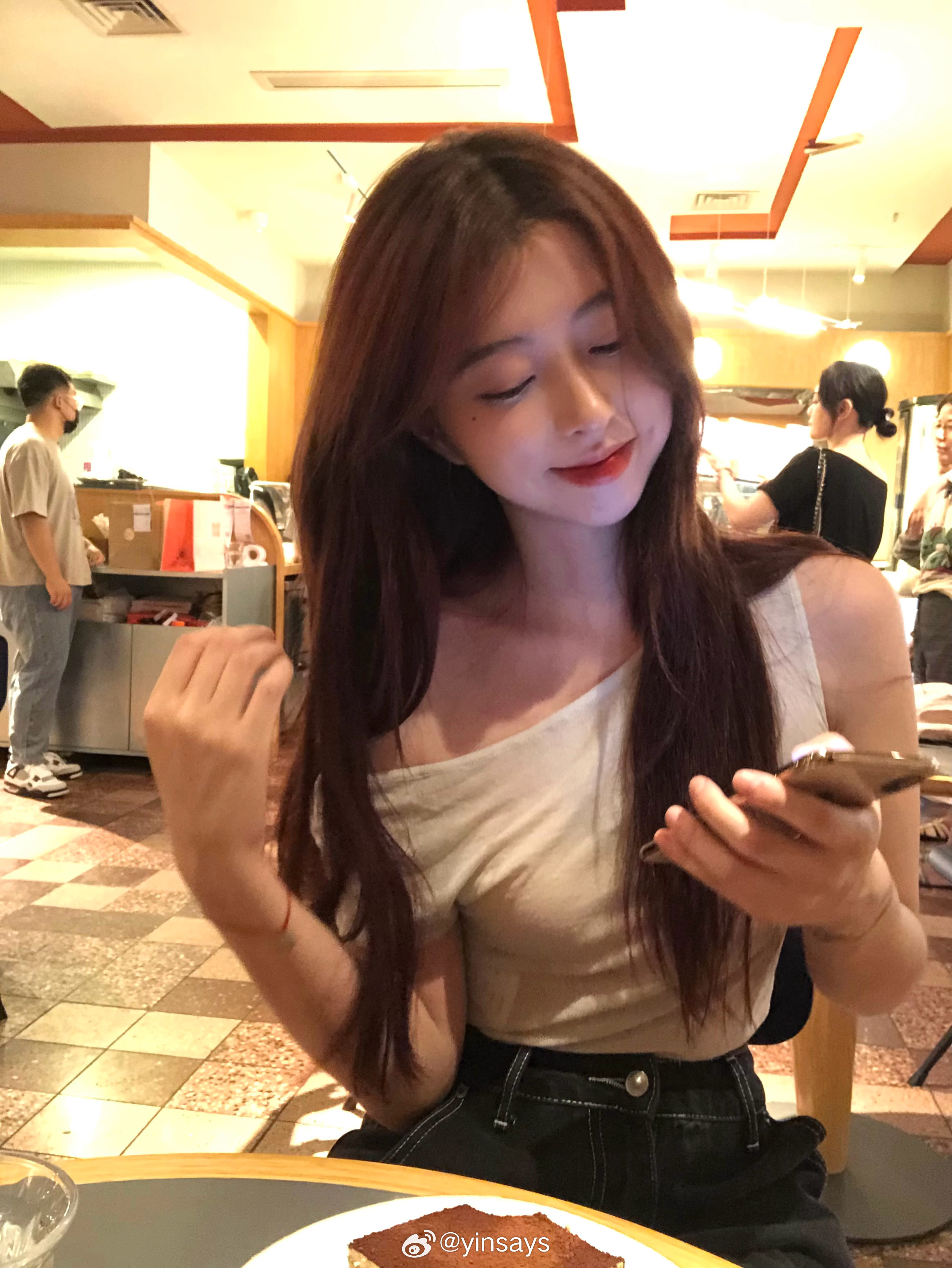 无心工作只想🏃🏻‍♀️看浪漫满屋 ​​​
