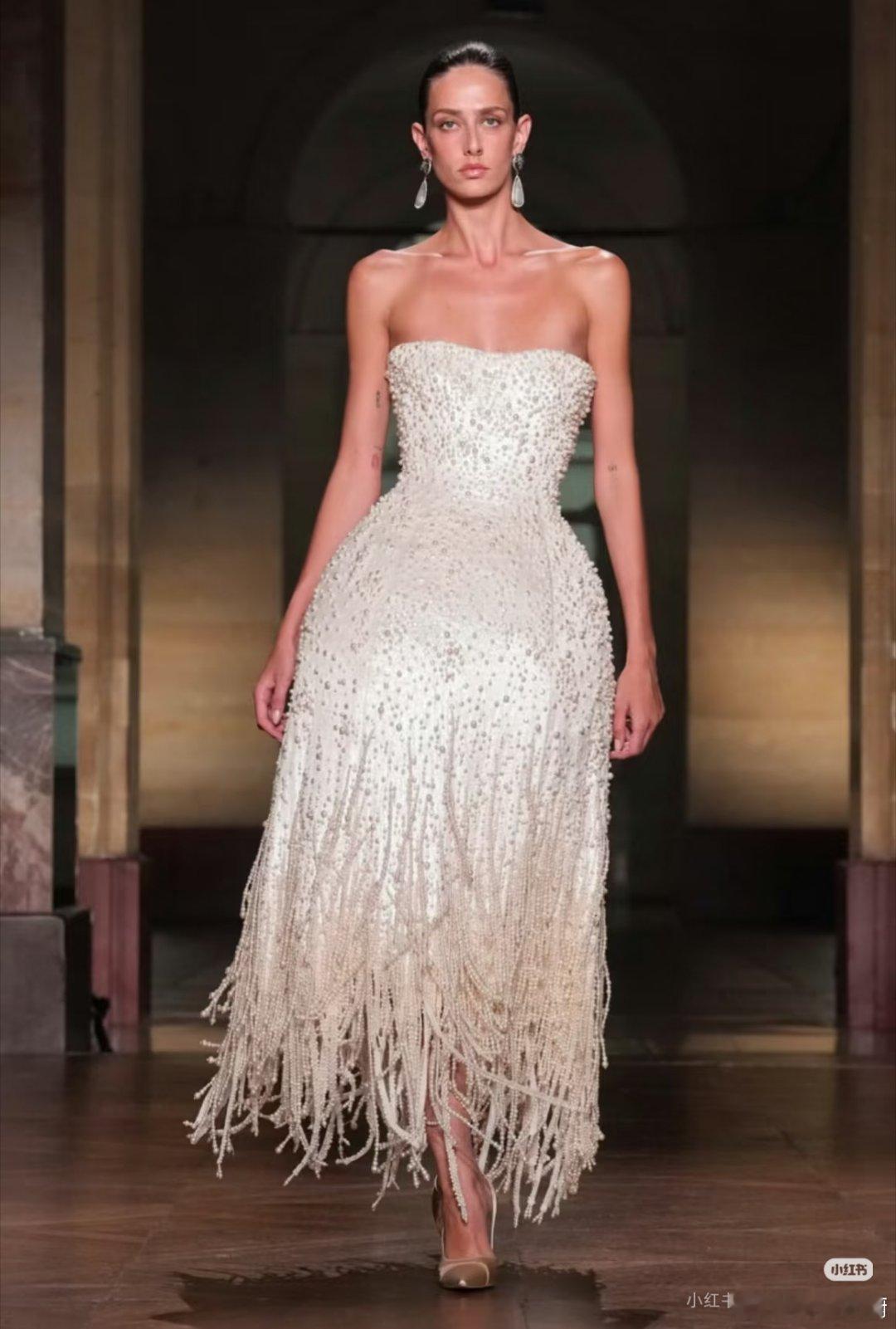 高定的魅力，是如此令人沉醉，Georges Hobeika 2025秋冬高定，将