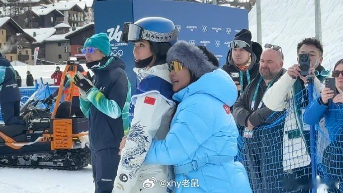 娃跳的不赖 继续 谷爱凌决赛谷爱凌第一跳86.58分