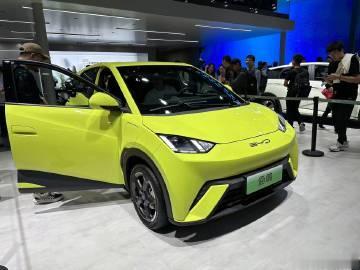比亚迪海鸥售价也公布了，近距离看一下实车，7.88万起，你们感觉如何 ？

7.