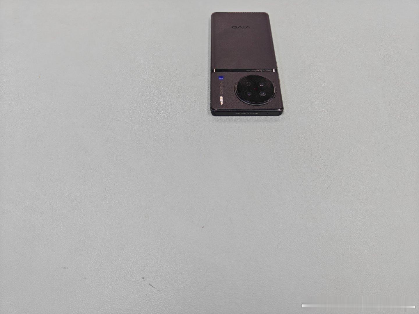 vivo x90 8+256g 黑色天玑9200处理器 外观战损4810毫安电池