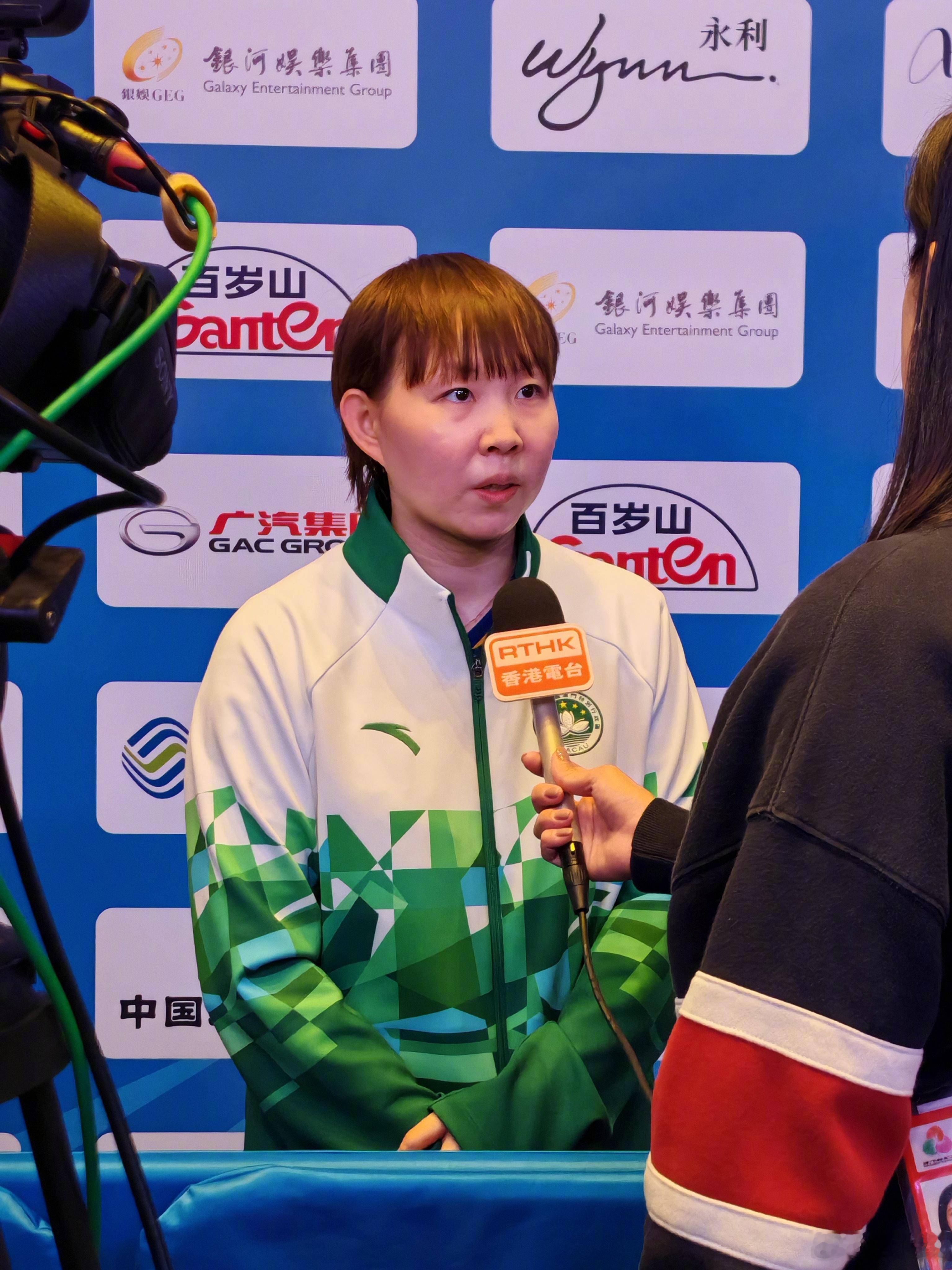 混采区，朱雨玲接受媒体采访！ 