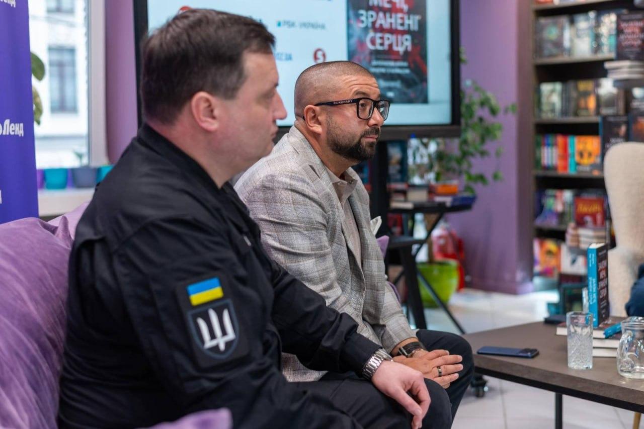 乌克兰基辅举办以色列历史学家米哈伊尔·巴尔-佐哈尔新书《钢铁之剑，受伤之心》发布