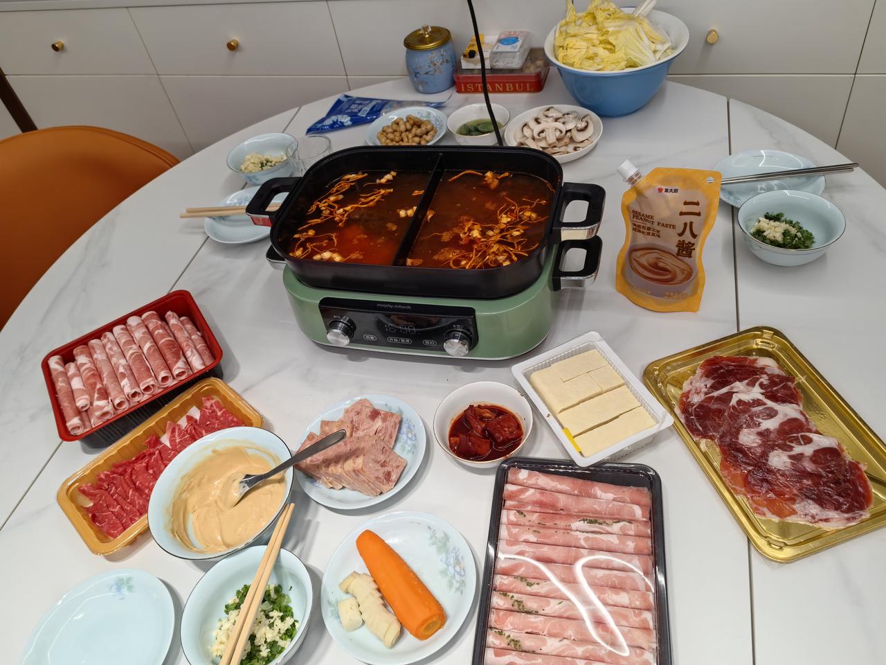 老北京涮羊肉家庭复刻版上线
      我们一家三口都爱吃涮羊肉，特别是老北京涮