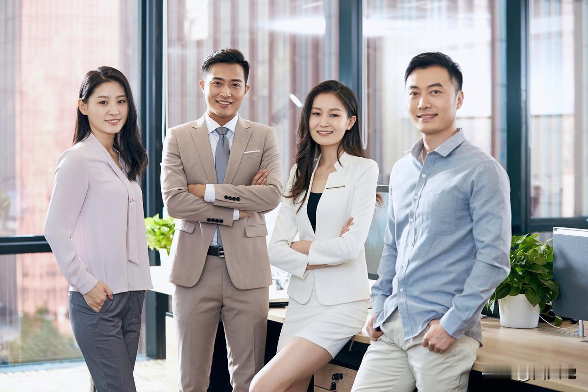 我认为相信
“吃亏是福”，这事不能盲目相信，但也不能否定，得看吃亏性质。

比如