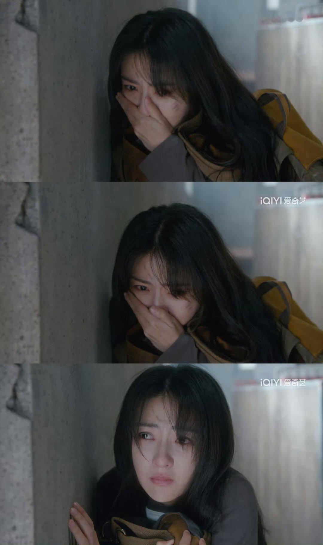 梁洁居然还戴着白色橄榄树红绳  梁洁演技 谁都敢说看了白色橄榄树想让梁洁立刻上桌