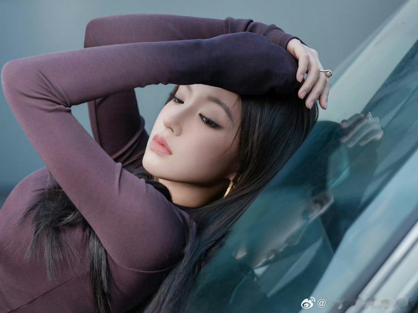 #ELLEMEN新青年程潇首封#哇哇哇！！程潇水灵灵地登上了《ELLEMN新青年