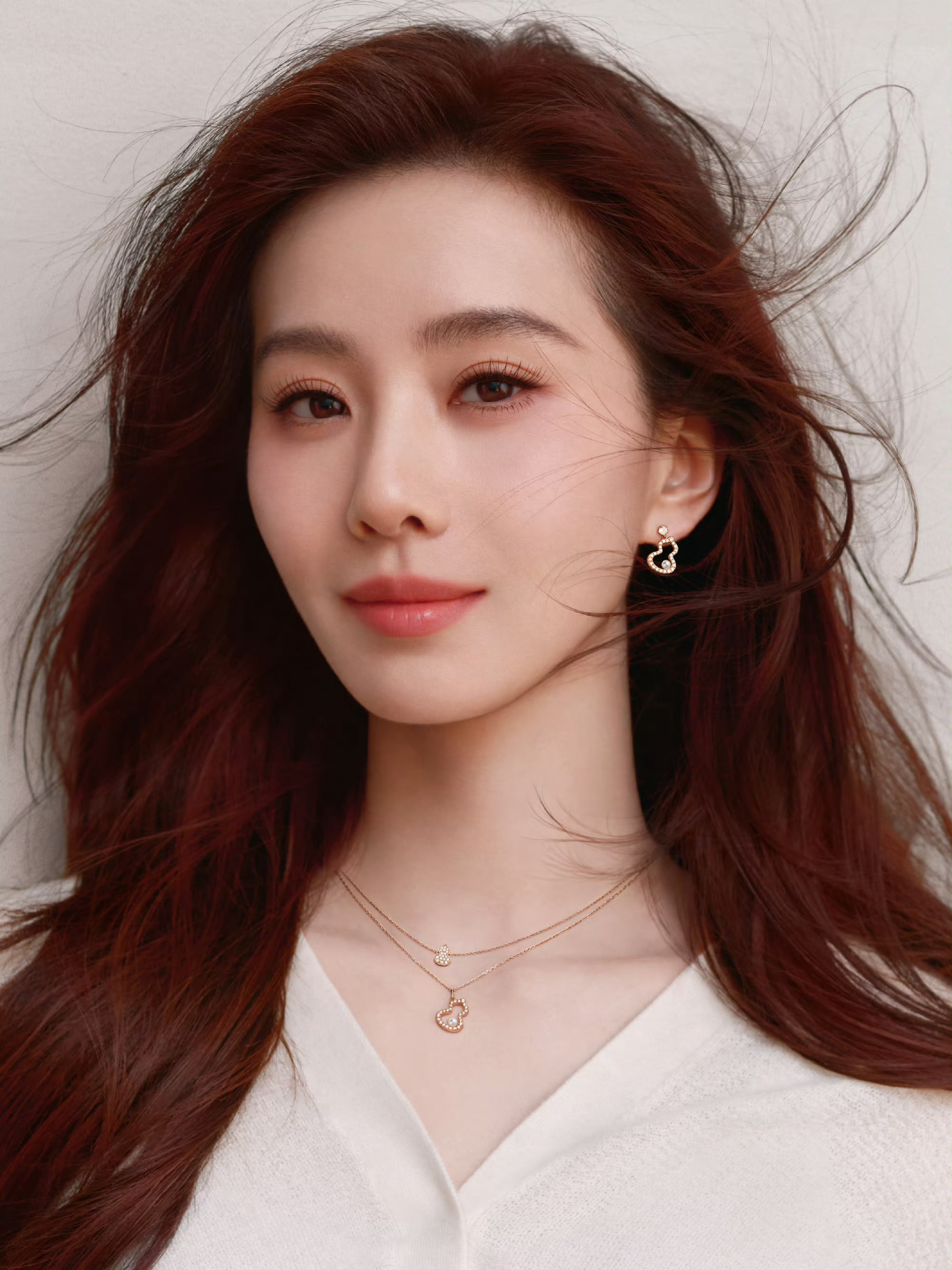 新广告太美了Qeelin全球品牌代言人刘诗诗