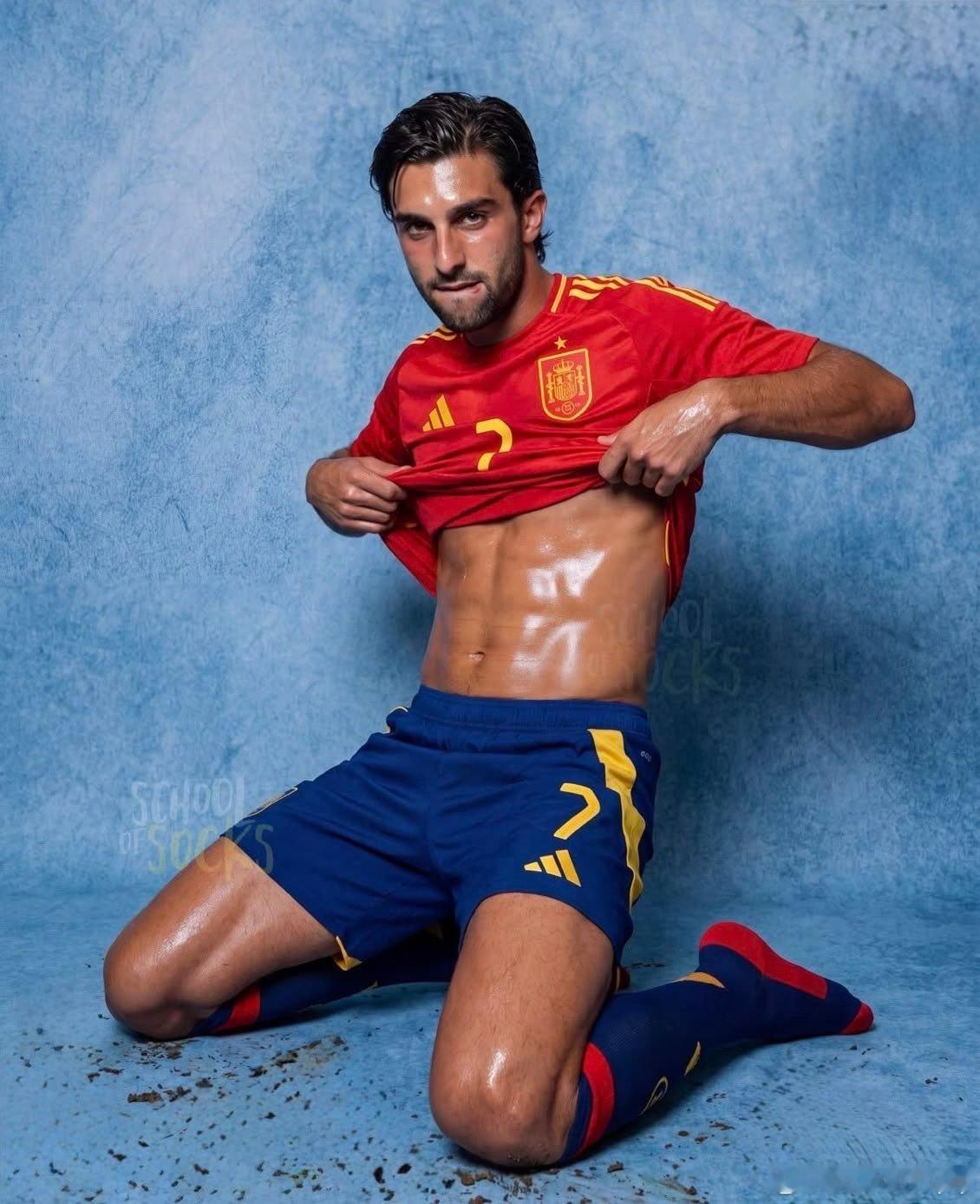 Ferran Torres谁可以💦 