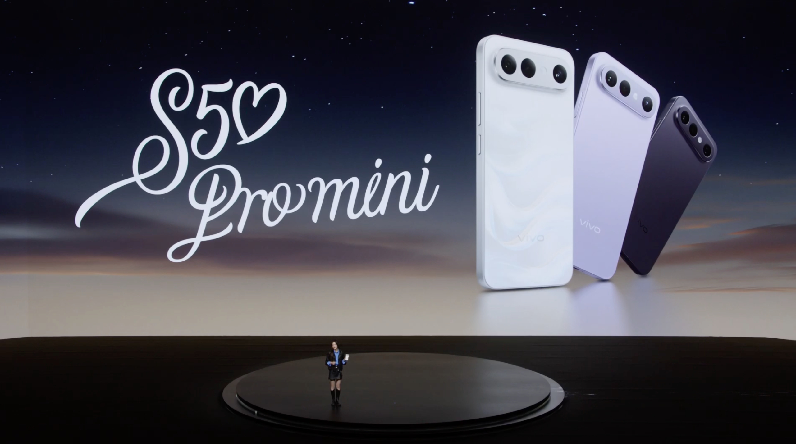 vivo S50 Pro mini 我对这款比较感兴趣，6.31寸小屏而且还是骁