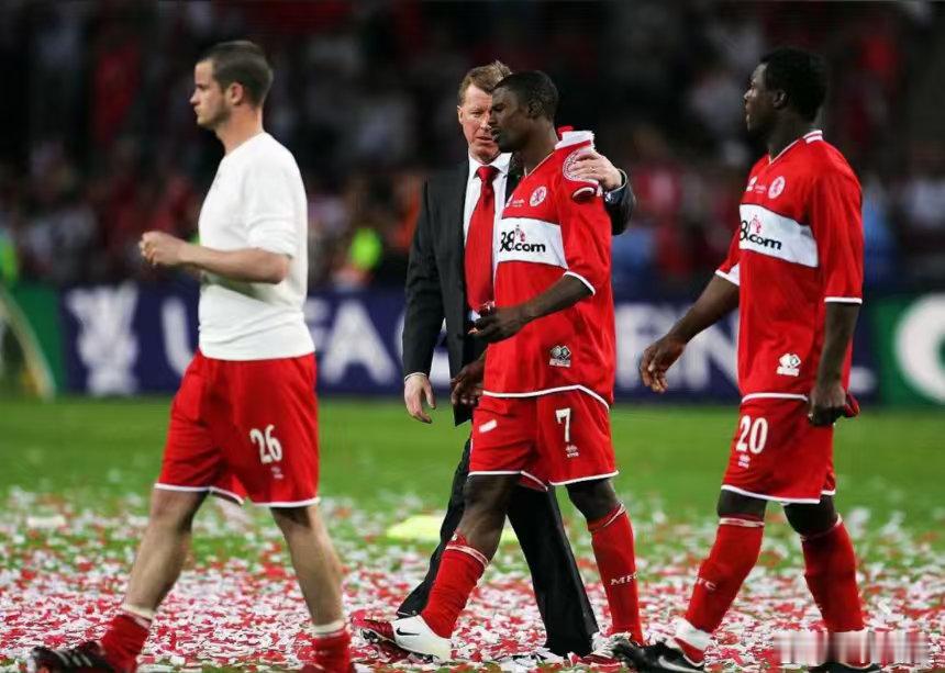 013 英冠 布里斯托尔城 (8) vs 沃特福德 (12)胜负看好：胜/让平 