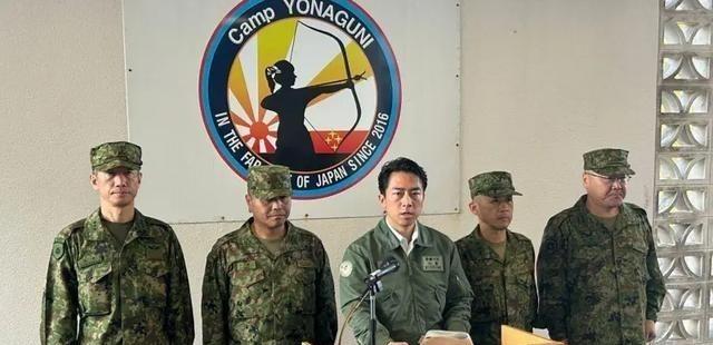 特朗普曾再次通告全球：台湾问题是中国自己的问题，美国尊重中国的任何一个举动，中国