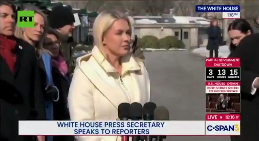 新闻快讯——白宫发言人莱维特回应格莱美奖上的“驱逐移民海关执法局”抗议活动。
“