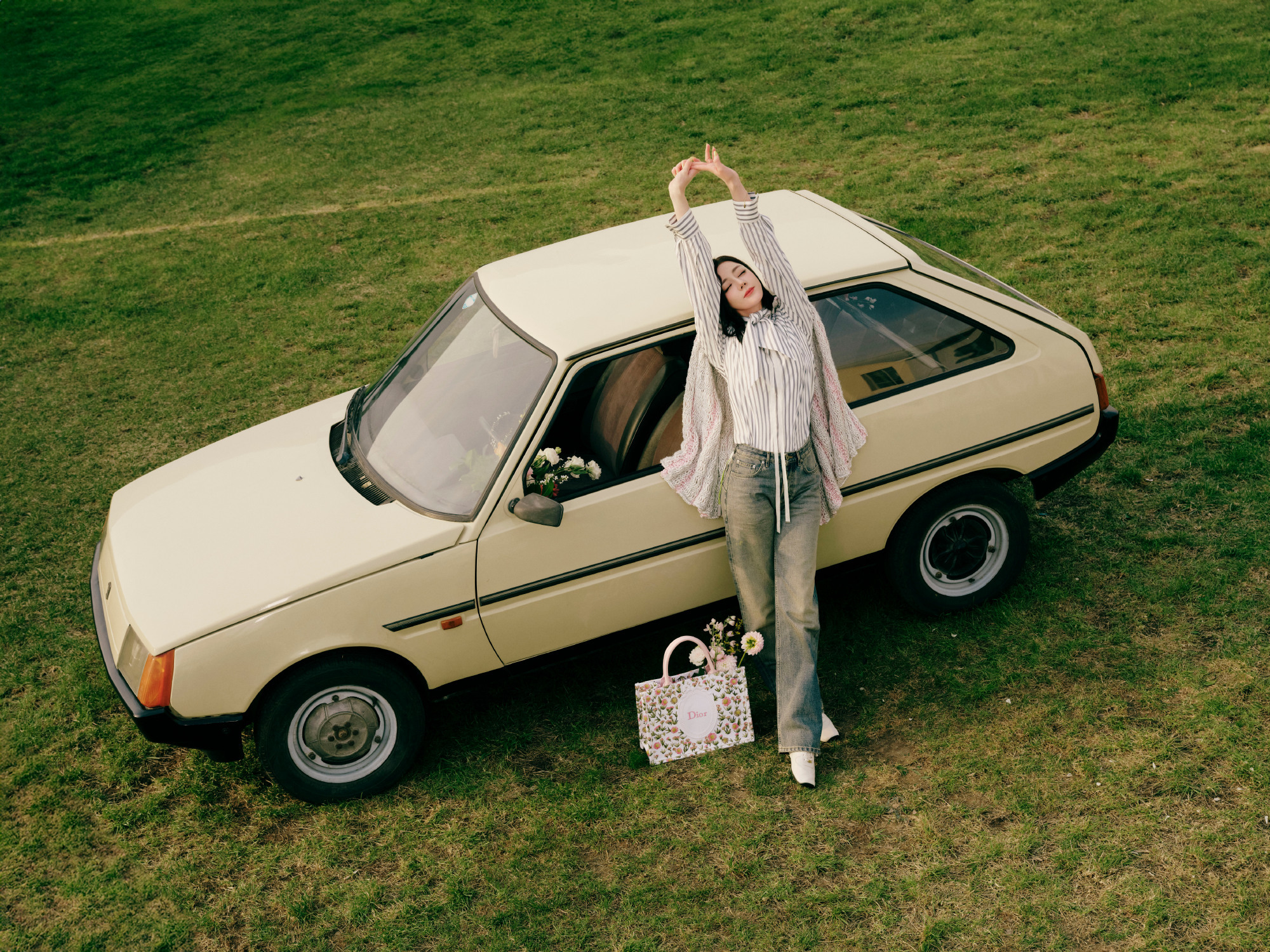 迪丽热巴｜迪丽热巴巴黎时装周 迪奥全球品牌大使迪丽热巴 即将亮相迪奥二零二六秋冬