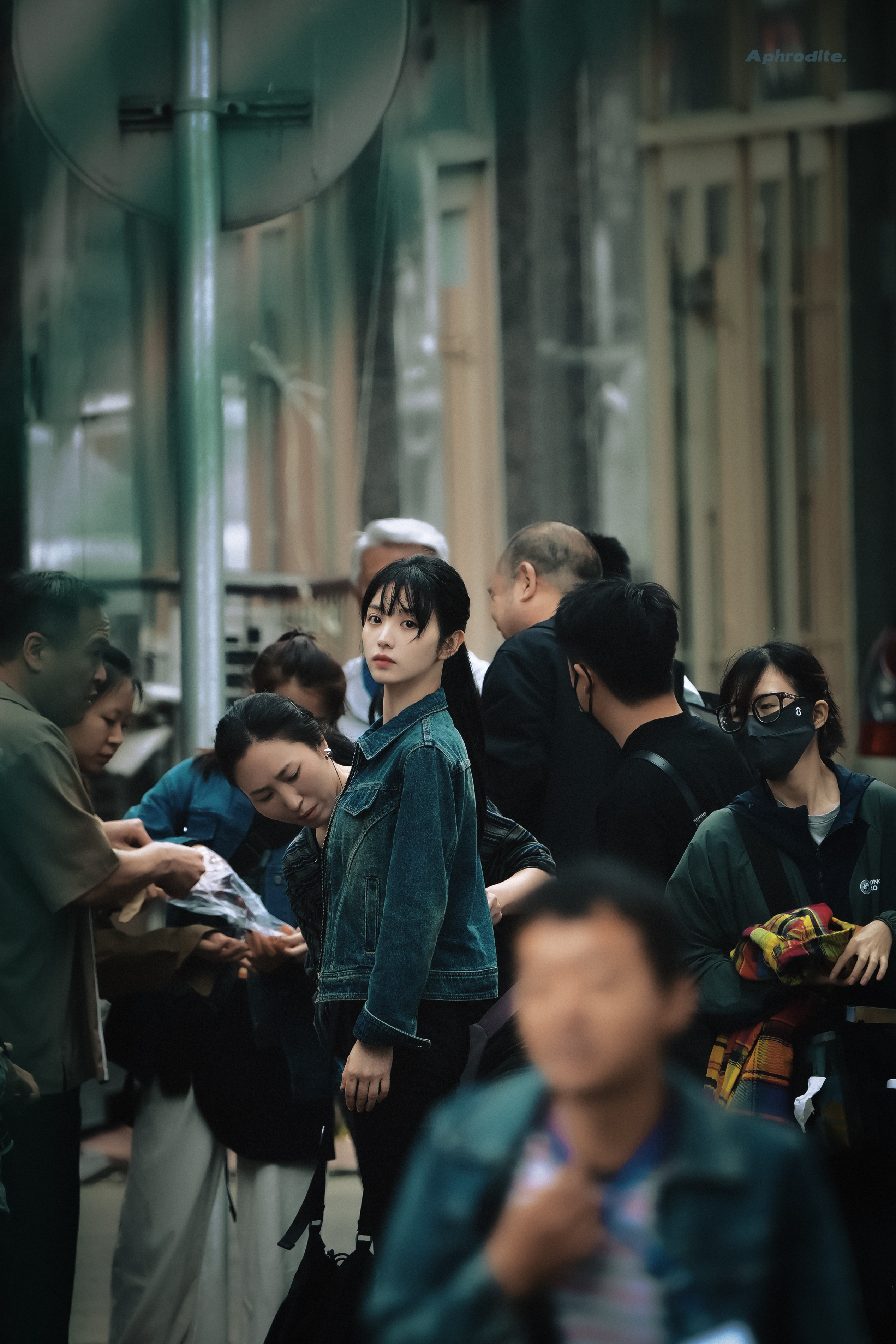 利落干练的李sir👮‍♀️上线！小田回眸的那张真的好有故事感[可怜]田曦薇 |