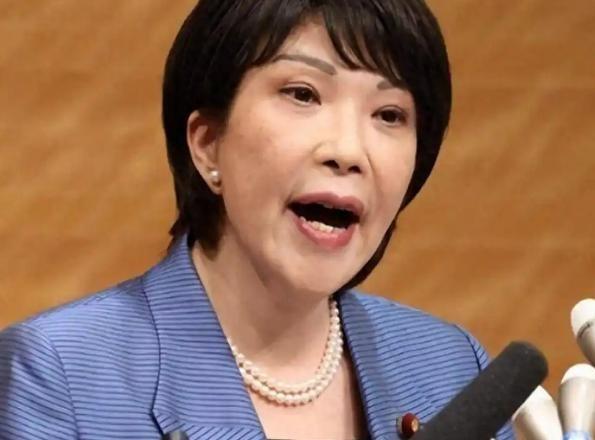 俄媒提醒了中国：中日发生战争的话，中国肯定不止日本一个敌人。
高市早苗在国会质询