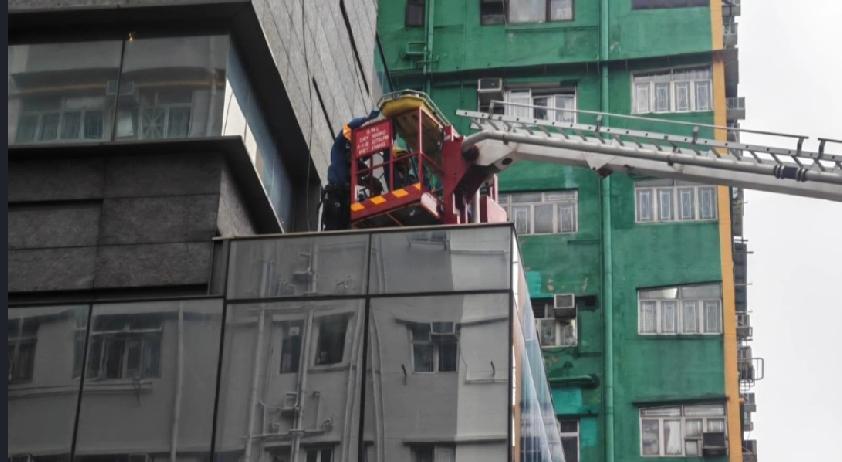 香港九龙城今日（4日）早上6时许发生坠楼案。一名31岁姓贾男子，从北帝街123号