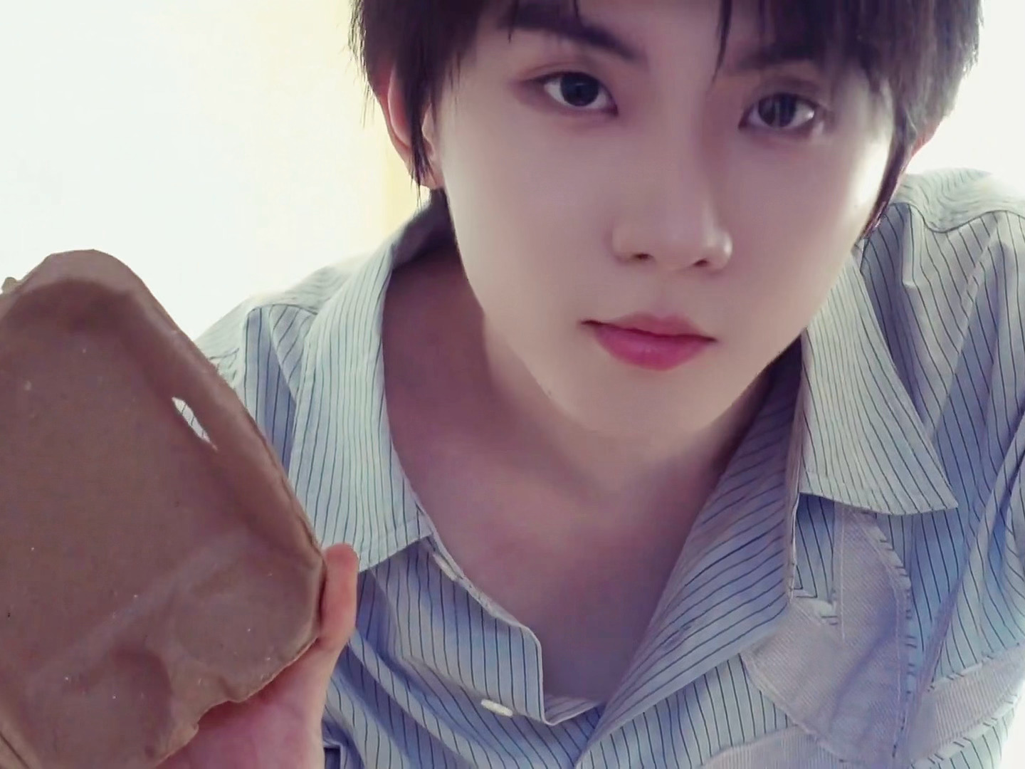 咪打开冰箱之后的1212种萌法😽 ​​​