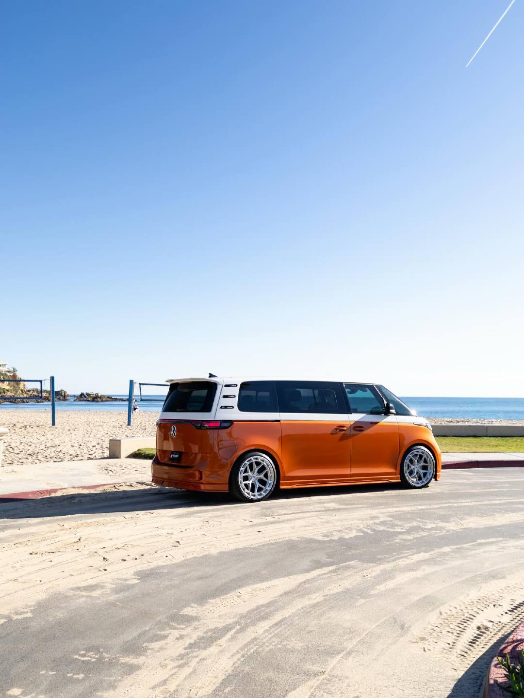 VW ID Buzz on Vossen LC3-01T 大众IDBuzz Vo