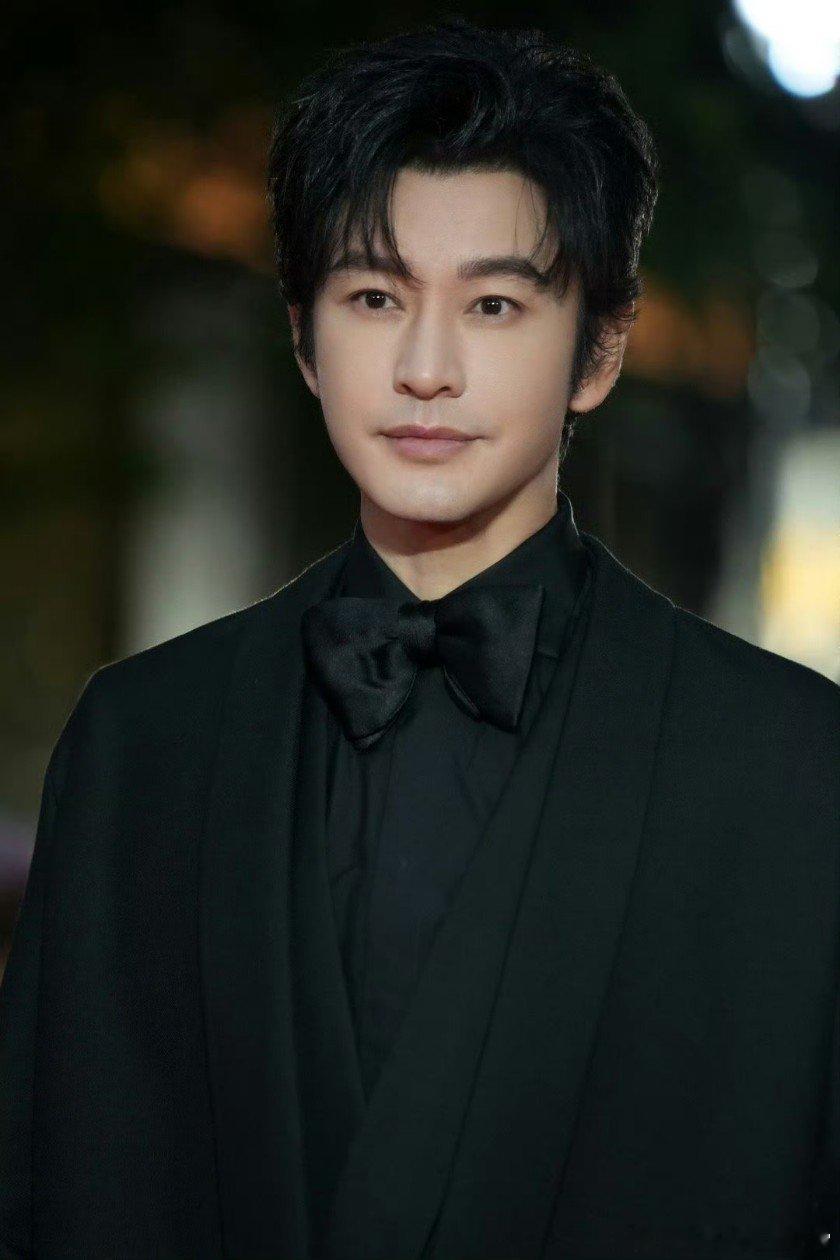 曝琼瑶男主将在湖南卫视跨年合体 黄晓明和苏有朋合体演唱琼瑶电视剧OST，串烧歌单
