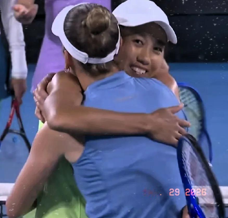 张帅打进澳网女双决赛！
这是张帅第5次打进大满贯女双决赛！
张帅/梅尔滕斯这场半