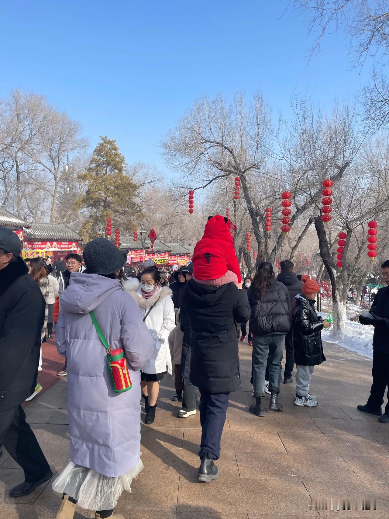 年味,是淡了,还是心境变了?
曾几何时，新年是一场盛大的狂欢。儿时，掰着指头盼新