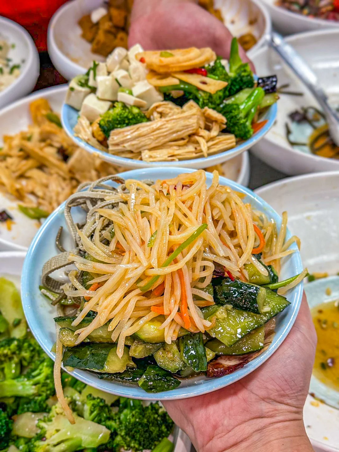 wocal ！西站居然还有这么好吃的饸络面！！