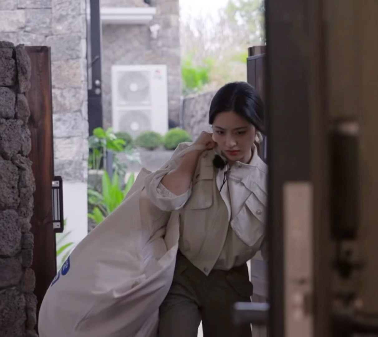 大力女子沈月被撤回撤回了一个沈月