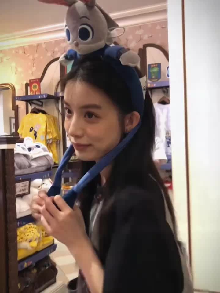 如果我说我只要你 你愿意一直陪着我吗