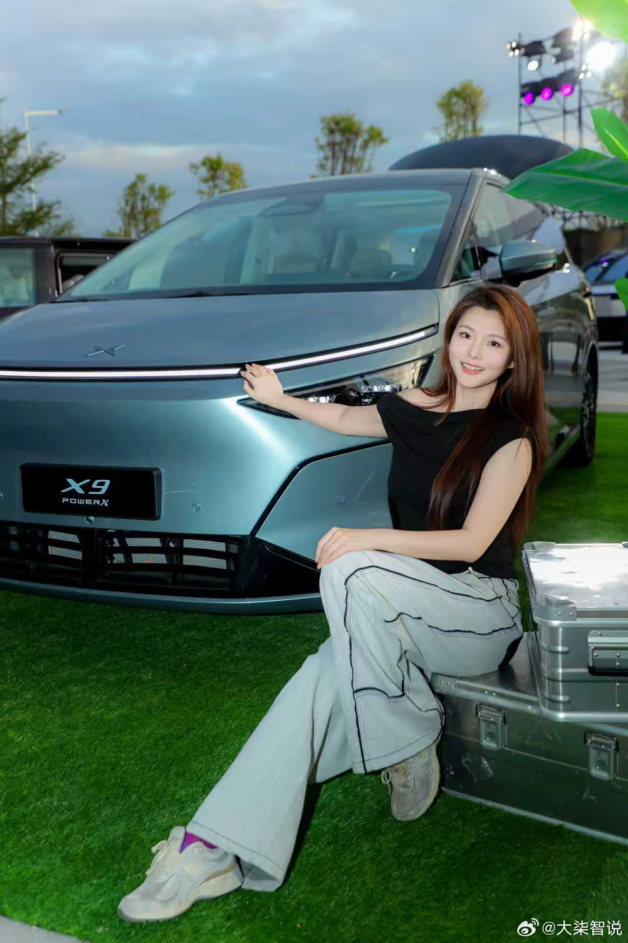 全球续航最长大七座小鹏X9超级增程，今晚见！最后时刻，让我们共同期待！19:00