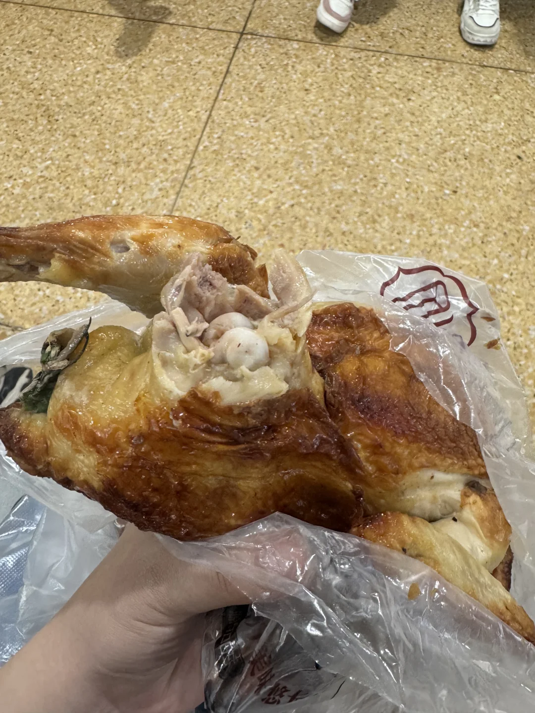 杭州！算你牛啊！！！！让我在杭州站抱着啃！！！！