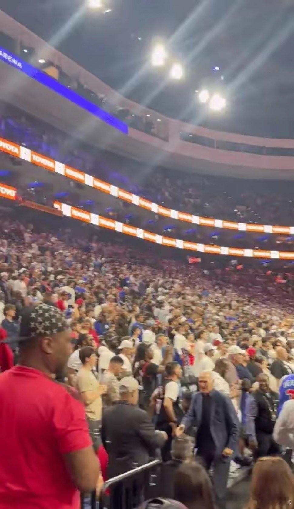 76人首轮碰凯尔特人76人不自量力啊附加赛76人主场109-97魔术，以东部第七