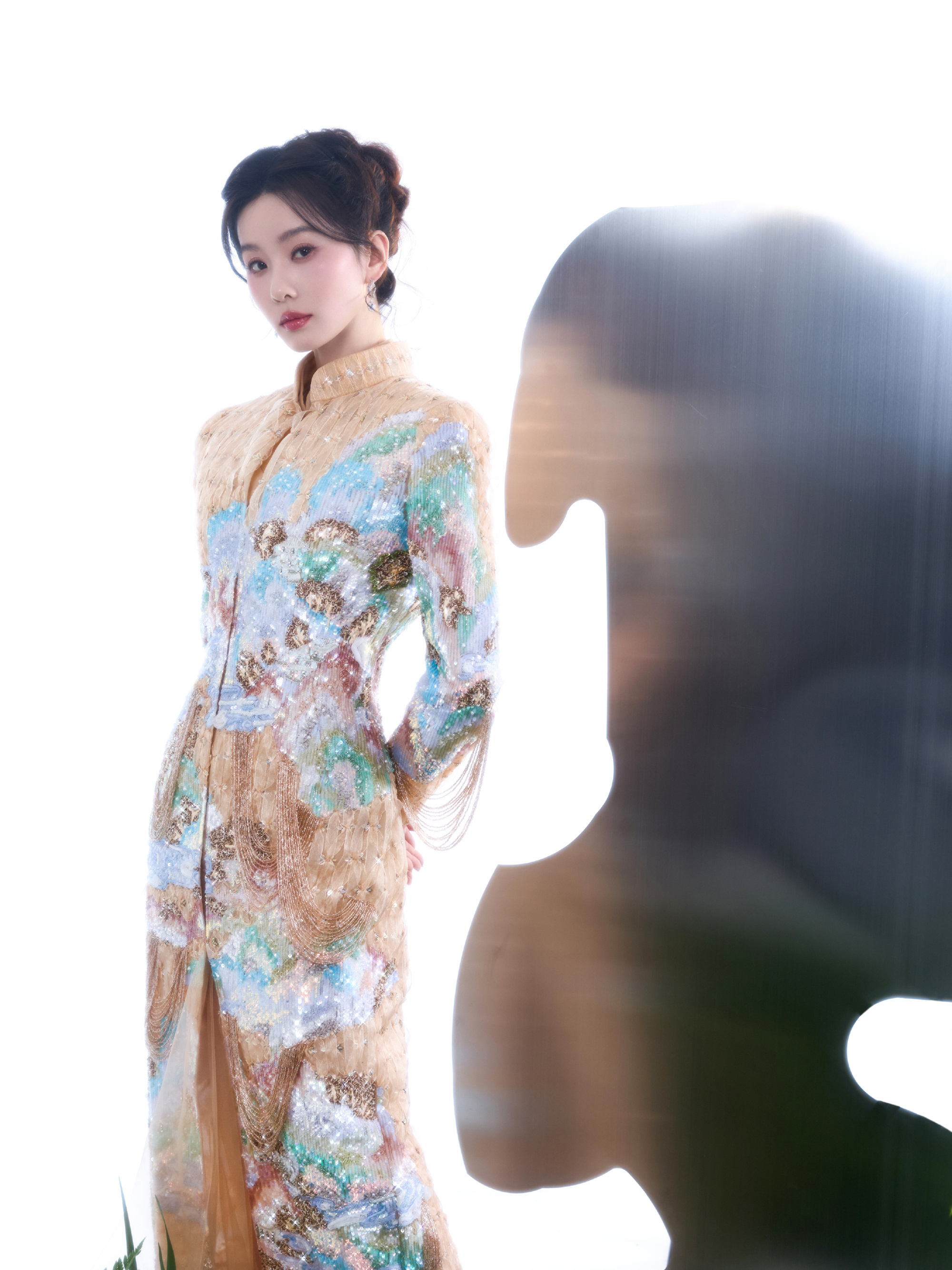 刘诗诗 × 新春大片✨营业造型大片，身穿M Essential 2024秋冬系列