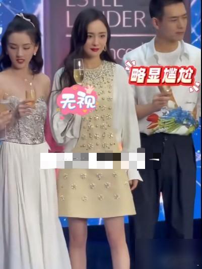 杨幂和李现是不是掰了？戛纳后台，李现端着酒杯满场飞，唯独绕开了杨幂，眼神都没给一
