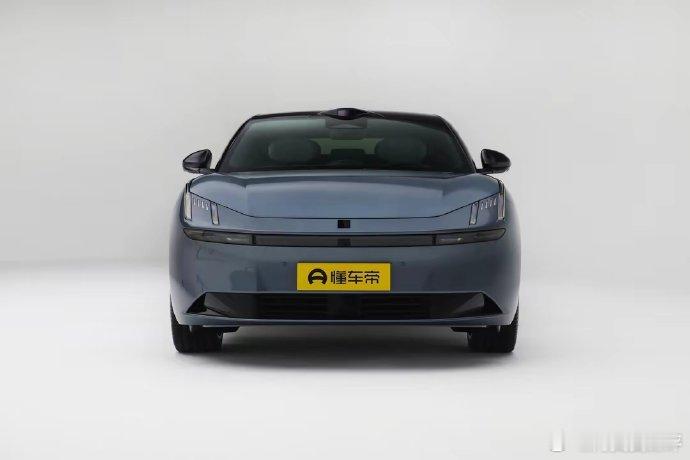 近日-领克首款纯电车型——领克Z10在瑞典斯德哥尔摩全球首发，该车诞生于吉利SE