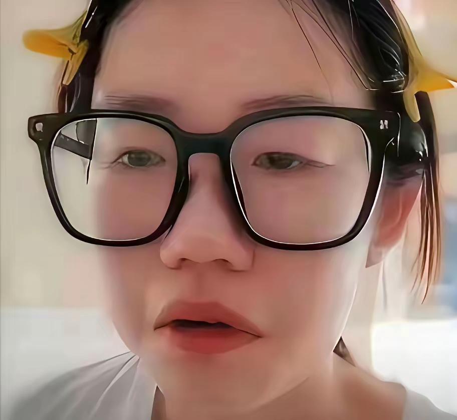 "轻松熊″的屁股摸不得，三次调解两次叫120，″摸臀姐″的留学梦要破灭了？
  