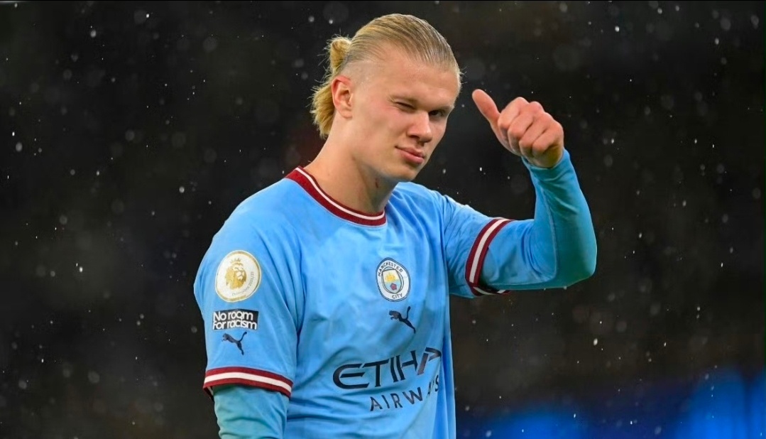 英超球员月薪排名：哈兰德263万欧领跑 萨拉赫第2 胖虎第3 B费第4球员吃的是