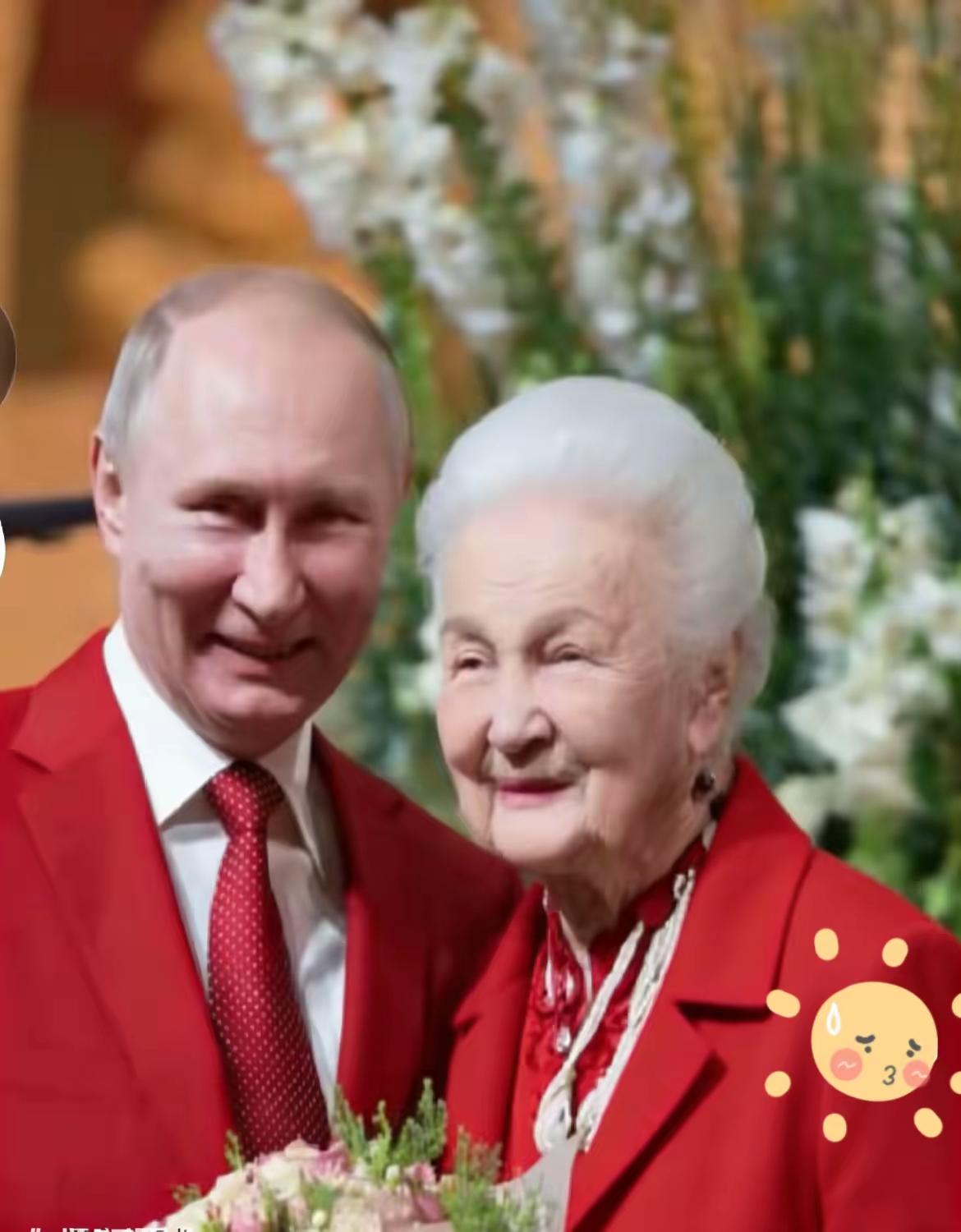 谁懂啊！73岁普京一句“是的”官宣恋爱，九泉下的母亲才是最欣慰的人！ 这位在记者
