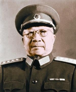 [微风]当毛主席在得知萧华即将成为广西省委书记时，立马就回电给华中局，表示：“这