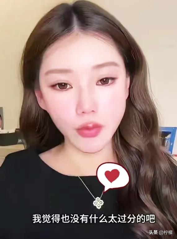 汪小菲和马筱梅终于把这波流量作没了。

娃刚诞生时，全网都是恭贺声，一片喜气洋洋