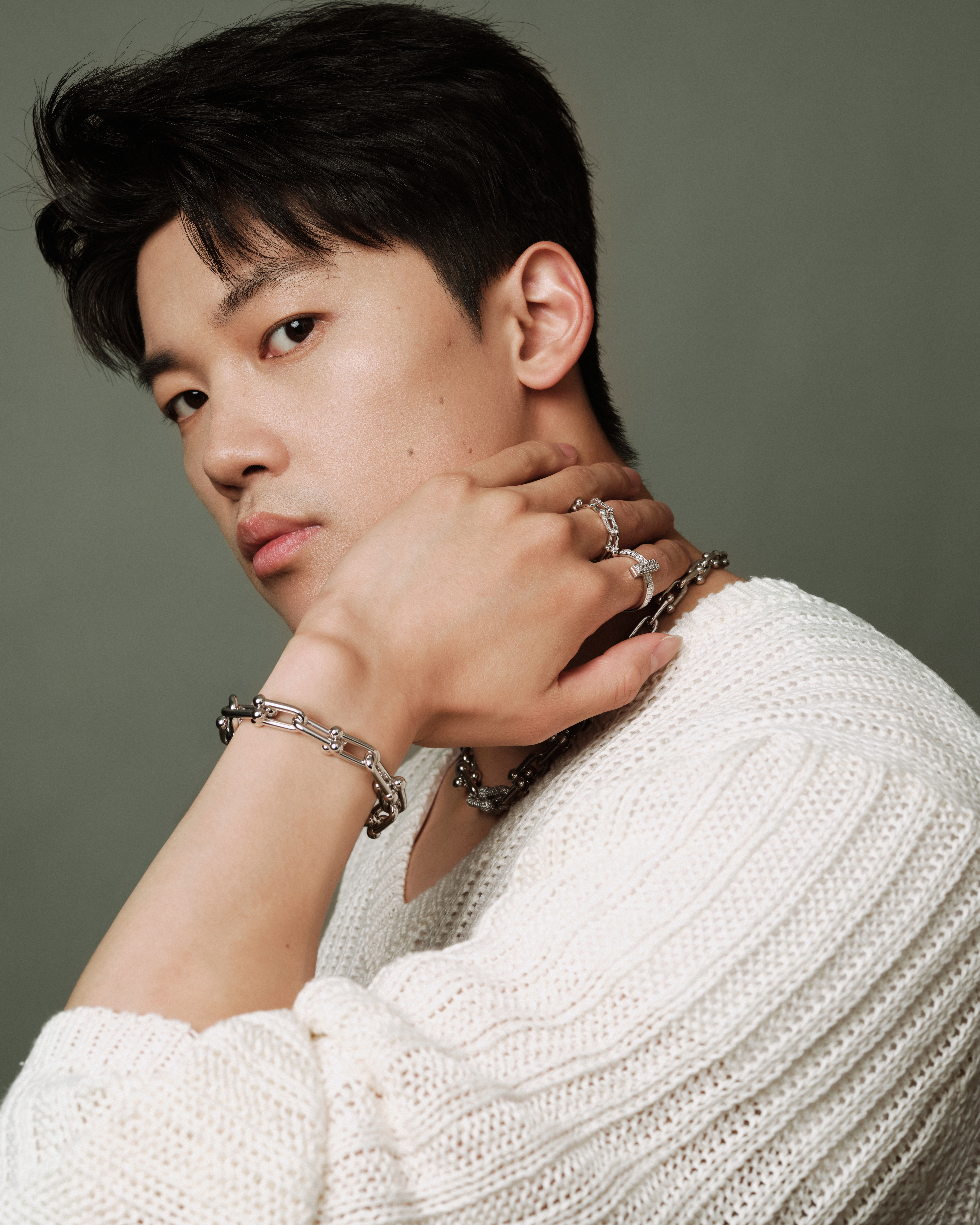 汪顺🏊✖️Tiffany💎锋芒交织，风格自成。蒂芙尼品牌挚友汪顺佩戴Tiff