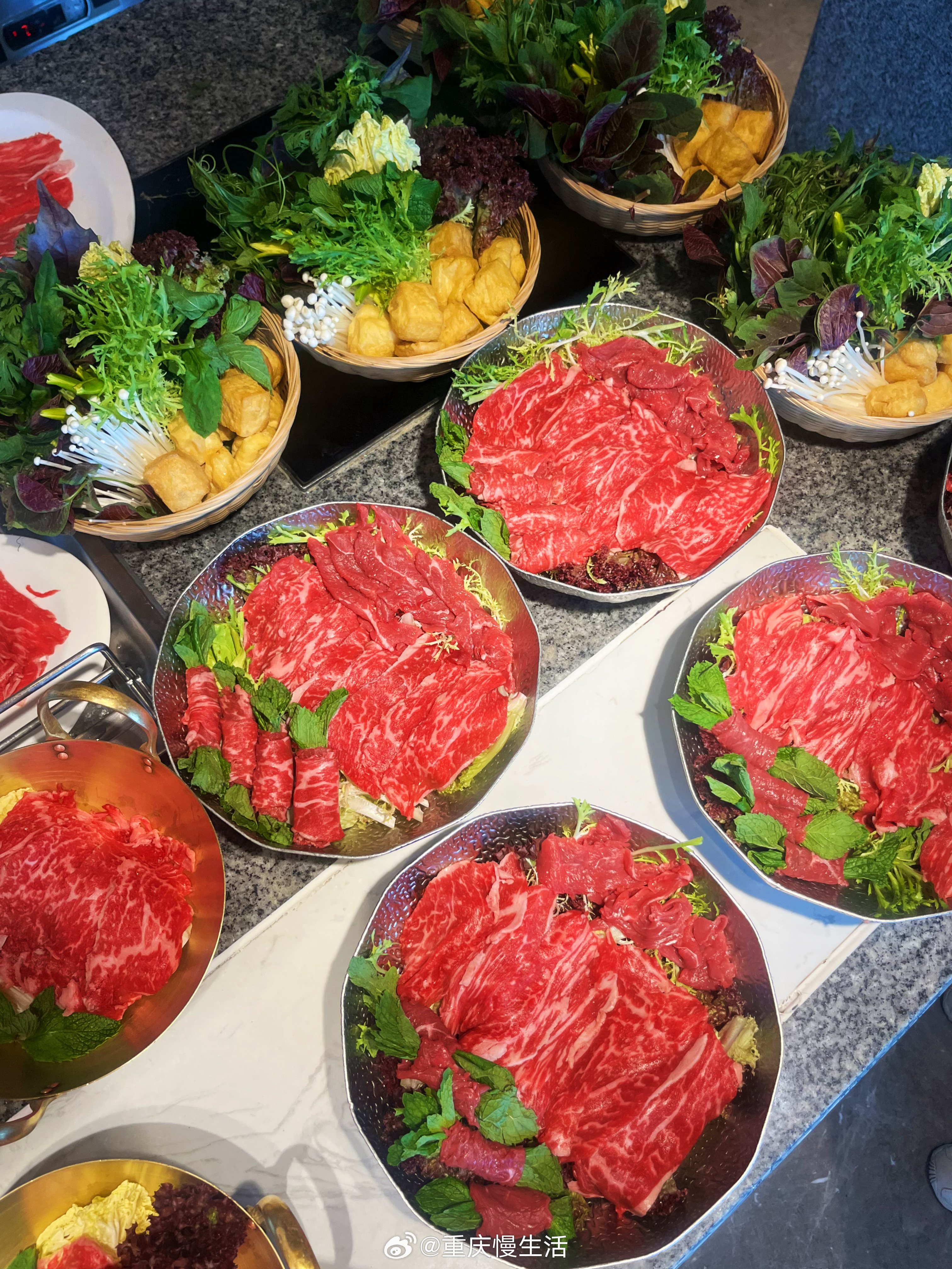 揽山野之味，食夏果之鲜，40度的天，我们重庆人这样吃～苦夏无食欲？食酸，贵州酸，