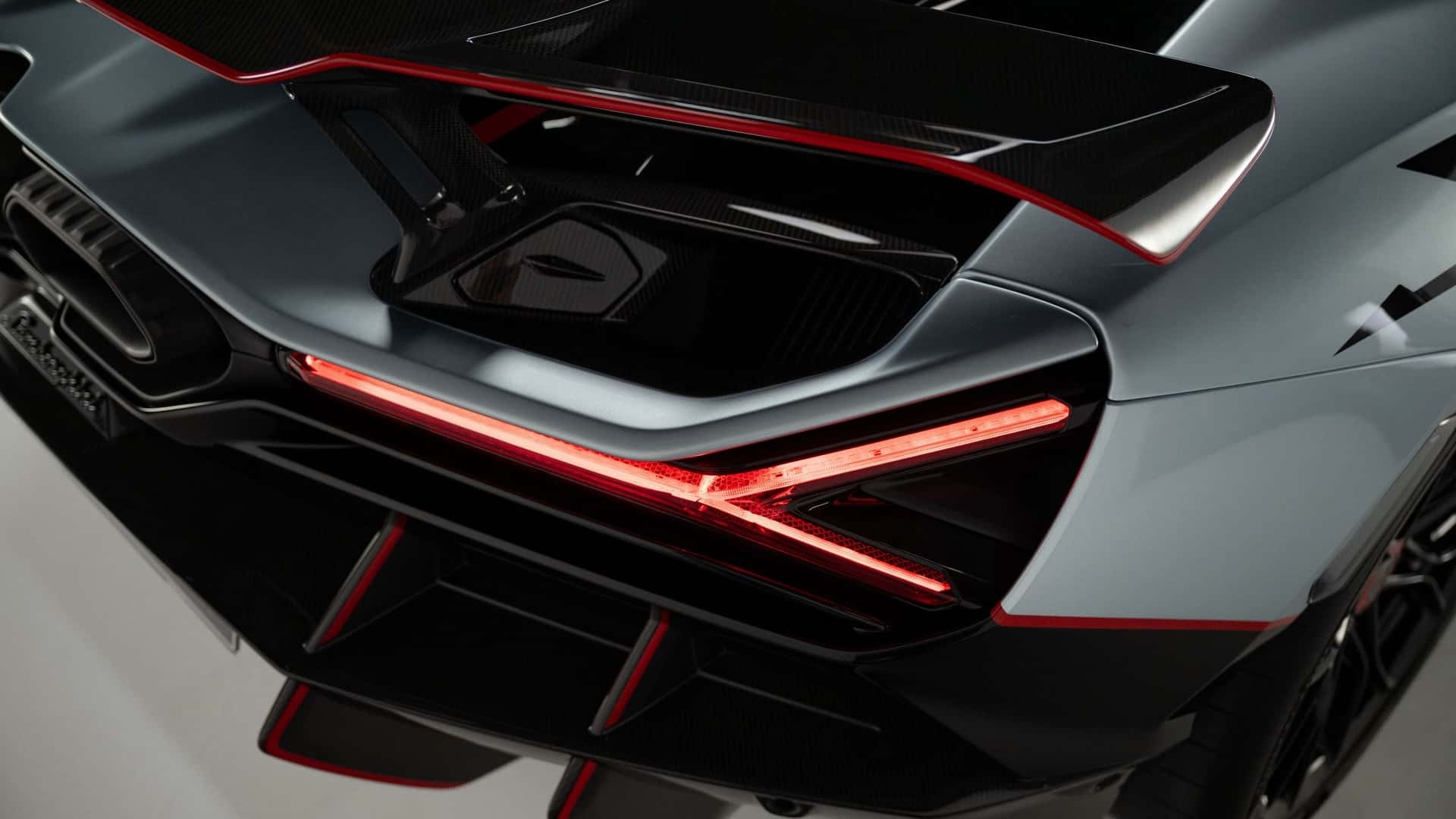Lamborghini Revuelto SV 2026 